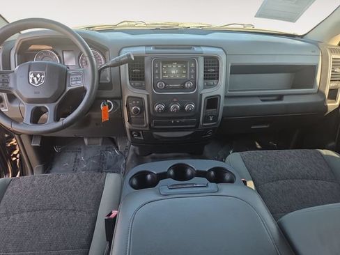 Used 2017 RAM 1500 4x4 Crew Cab w/ Protection Group image 10