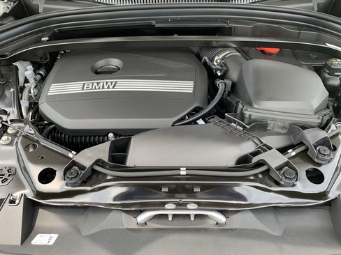 Used 2025 BMW X1 xDrive28i w/ Technology Package image 35