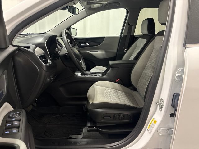 Used 2024 Chevrolet Equinox LT w/ LPO, Floor Liner Package AWD/4WD image 12
