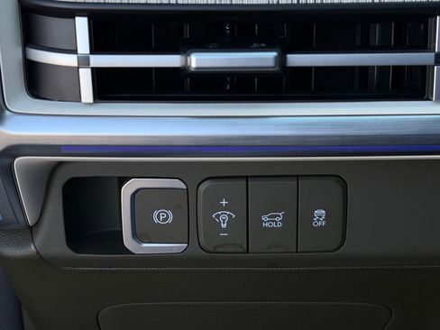 Used 2025 Hyundai Santa Fe Calligraphy image 22