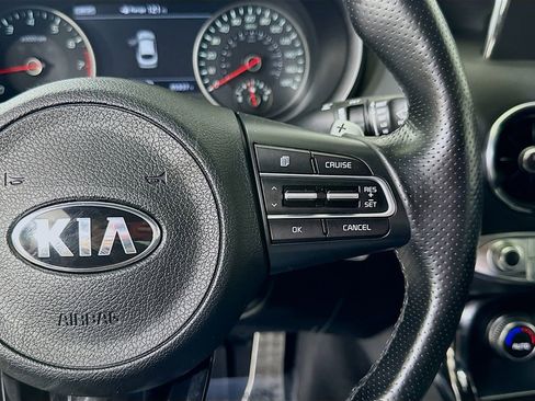 Used 2018 Kia Stinger GT1 image 24