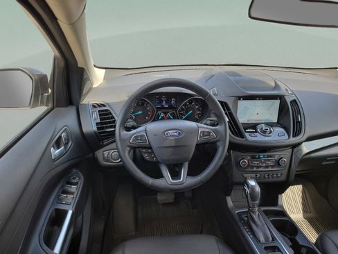 Certified 2019 Ford Escape Titanium image 22