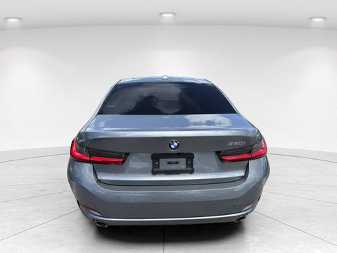 Used 2023 BMW 330i Sedan w/ Premium Package RWD image 5