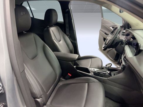 Used 2024 Buick Encore GX Sport Touring w/ Comfort Package image 31