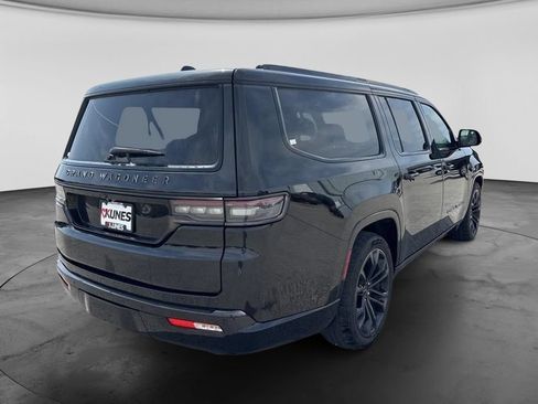 Used 2024 Jeep Grand Wagoneer L Series II w/ Quick Order Packagew 28T AWD/4WD image 17