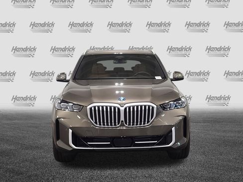 New 2026 BMW X5 xDrive50e AWD/4WD image 2