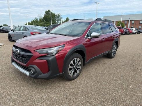 Used 2024 Subaru Outback Touring XT w/ Popular Package #2 AWD/4WD image 1