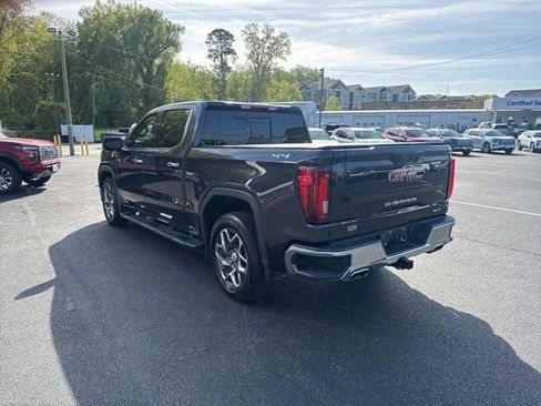 Used 2023 GMC Sierra 1500 SLT AWD/4WD image 25