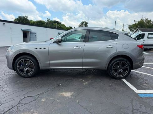 Used 2019 Maserati Levante S AWD/4WD image 4