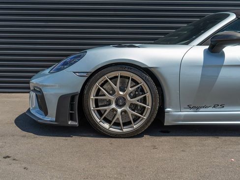 Used 2024 Porsche 718 Boxster Spyder RS RWD image 12