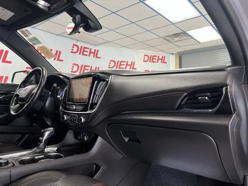 Used 2023 Chevrolet Traverse RS w/ LPO, Floor Liner Package FWD image 14