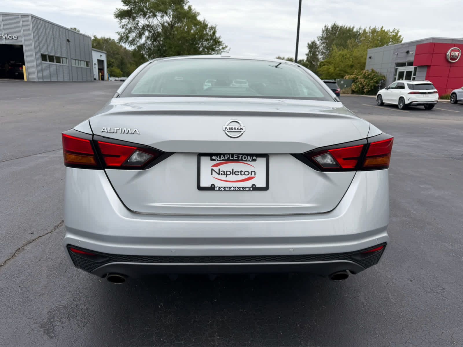 Used 2021 Nissan Altima 2.5 SR FWD image 6