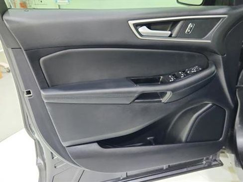 Used 2020 Ford Edge SEL w/ Convenience Package image 21