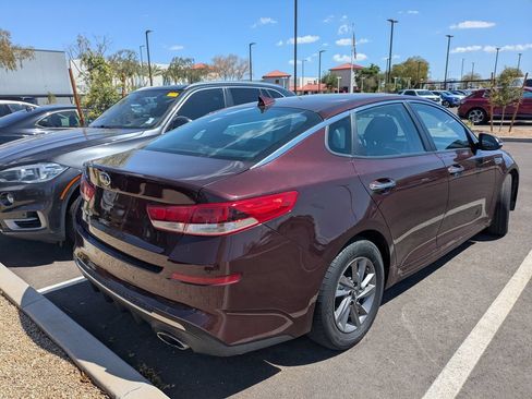 Used 2020 Kia Optima LX FWD image 3
