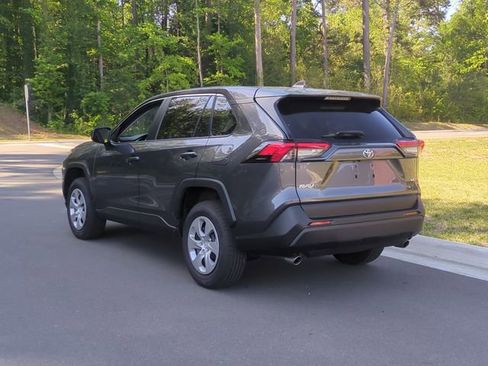 Used 2023 Toyota RAV4 LE FWD image 11