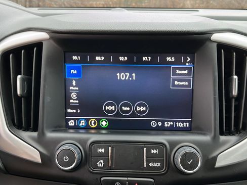 Used 2022 GMC Terrain SLT w/ Tech Package image 20