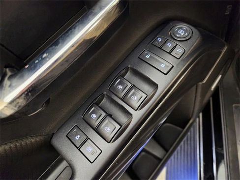 Used 2016 GMC Sierra 1500 SLT w/ All-Terrain Package image 22