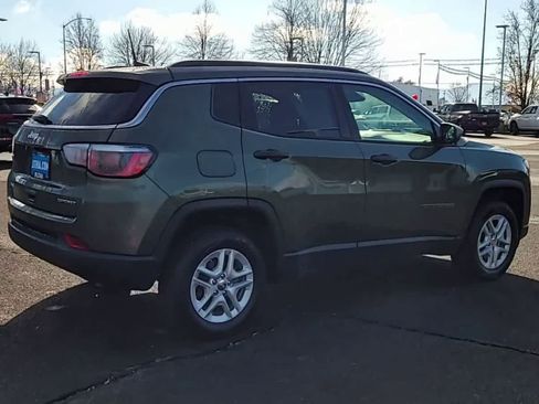Used 2019 Jeep Compass Sport image 8