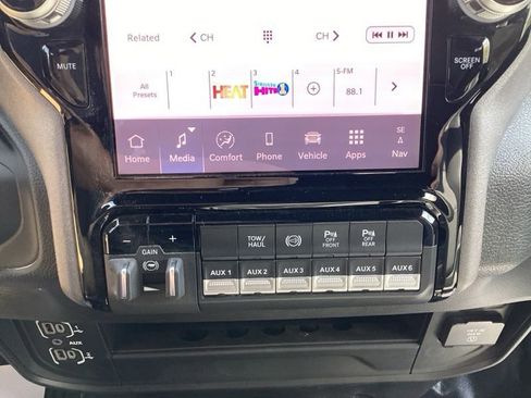 New 2026 RAM 3500 Tradesman AWD/4WD image 18
