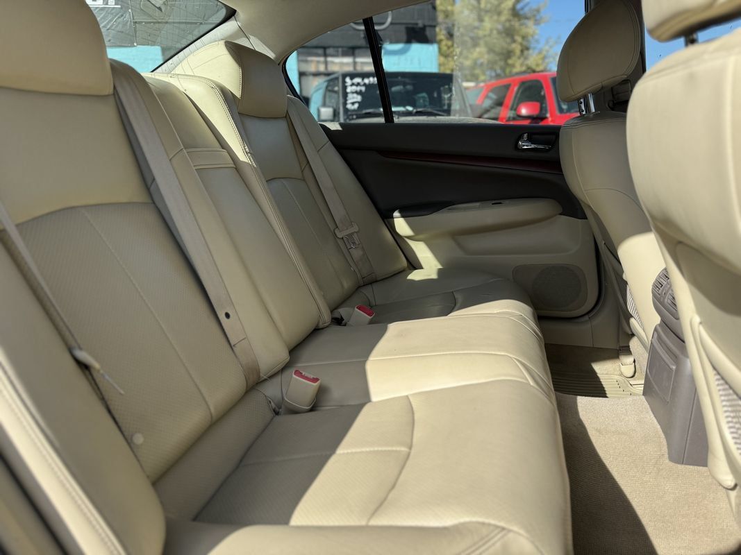 Used 2007 INFINITI G35 x Sedan w/ Premium Pkg AWD/4WD image 11