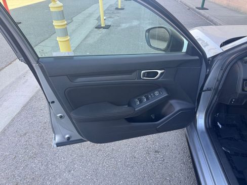 Used 2024 Honda Civic Sport image 18