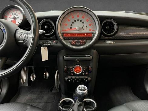 Used 2013 MINI Cooper S w/ Premium Pkg 2 FWD image 5