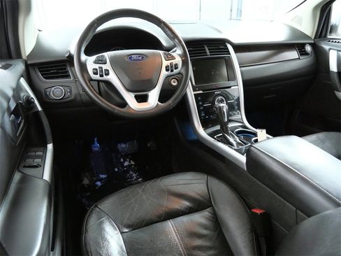 Used 2013 Ford Edge Limited image 4