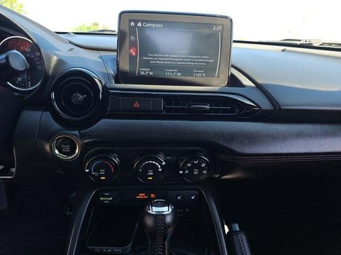 Used 2019 MAZDA MX-5 Miata RF Club image 20
