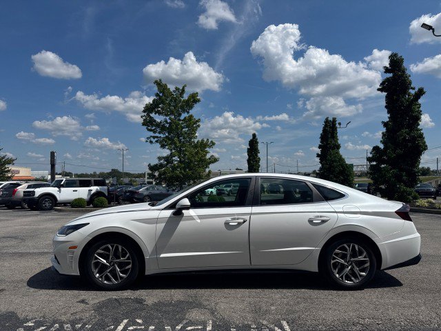 Used 2022 Hyundai Sonata SEL w/ Convenience Package FWD image 14