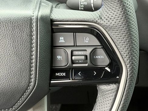 New 2026 Toyota Tundra Platinum AWD/4WD image 15