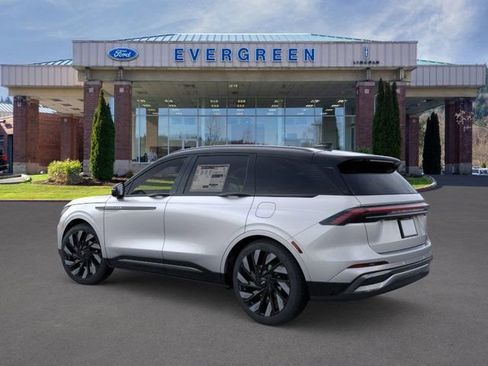 New 2026 Lincoln Nautilus Reserve w/ Jet Appearance Package AWD/4WD image 4