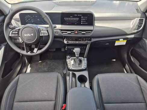 New 2026 Kia Seltos EX AWD/4WD image 13