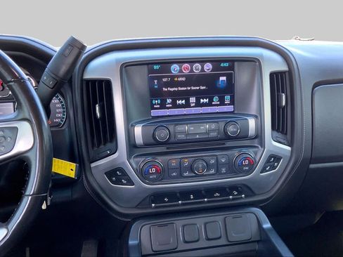 Used 2017 GMC Sierra 1500 SLT w/ SLT Premium Package AWD/4WD image 7