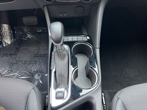 Used 2025 Buick Encore GX Preferred image 39