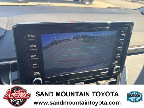 Used 2022 Toyota Corolla LE image 24