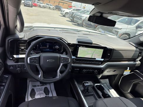 New 2026 Chevrolet Silverado 1500 RST AWD/4WD image 14