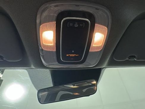 Used 2022 Hyundai Elantra SEL w/ Convenience Package FWD image 25