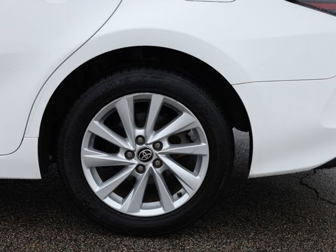 Used 2023 Toyota Camry LE image 15