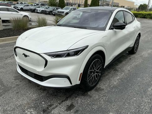 New 2025 Ford Mustang Mach-E Premium image 1