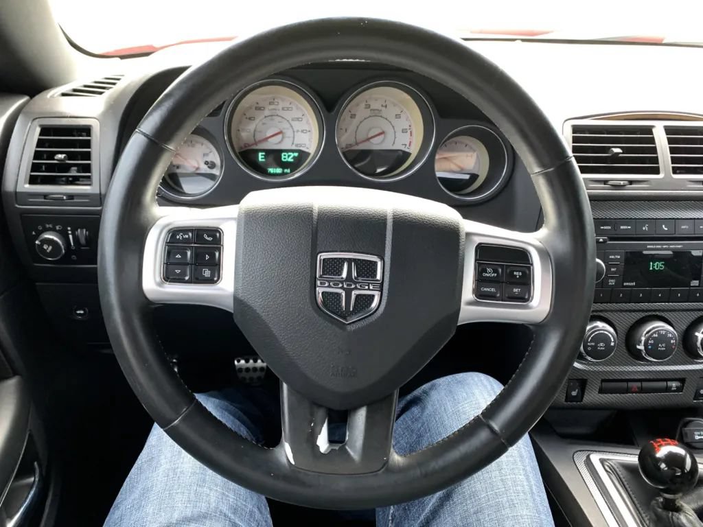 Used 2012 Dodge Challenger R/T RWD image 10