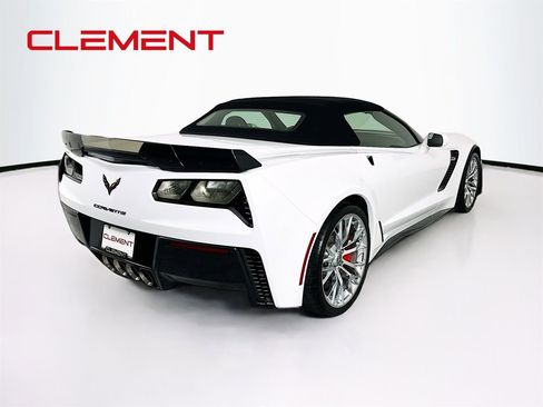 Used 2017 Chevrolet Corvette Z06 w/ Z07 Performance Package image 6