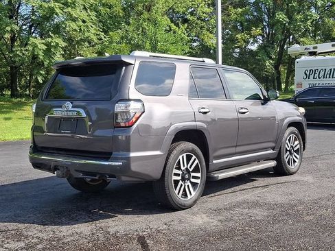 Used 2014 Toyota 4Runner Limited AWD/4WD image 9