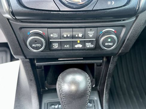 Used 2019 Acura ILX FWD image 21