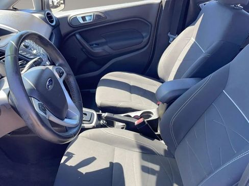 Used 2014 Ford Fiesta SE FWD image 31