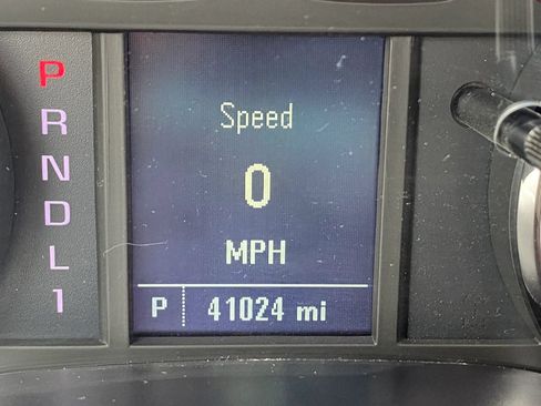 Used 2019 Chevrolet Silverado 2500 W/T AWD/4WD image 10