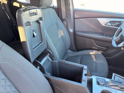 Used 2020 Chevrolet Blazer LT image 51