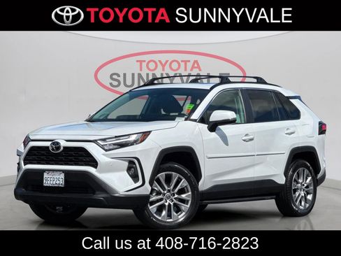 Certified 2023 Toyota RAV4 XLE Premium image 2