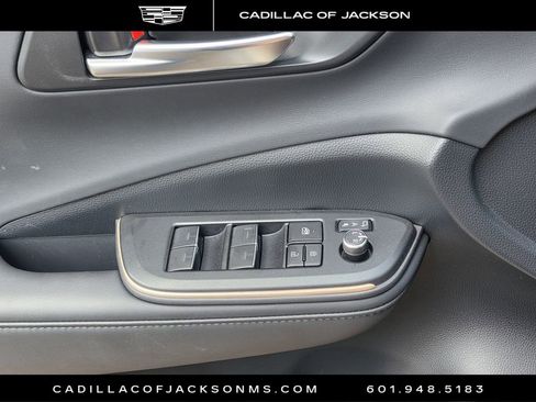 Used 2023 Toyota Crown XLE image 23