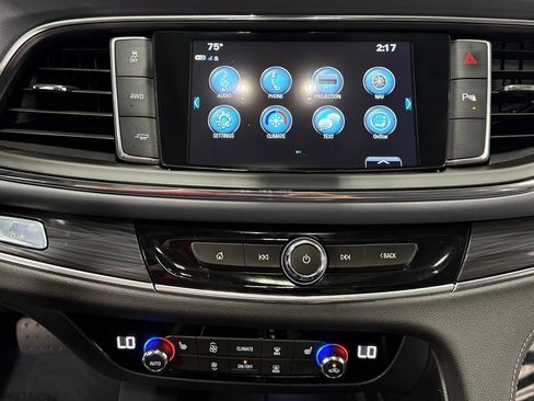 Used 2018 Buick Enclave Essence w/ Experience Buick Package AWD/4WD image 19