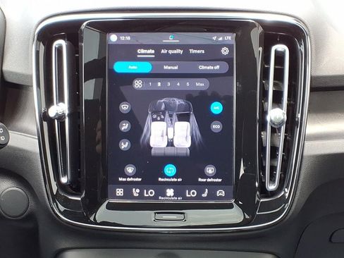 Certified 2023 Volvo XC40 Recharge Ultimate AWD/4WD image 18